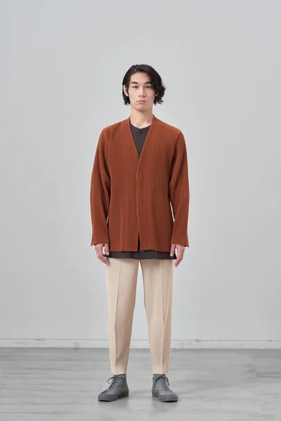 Look 11